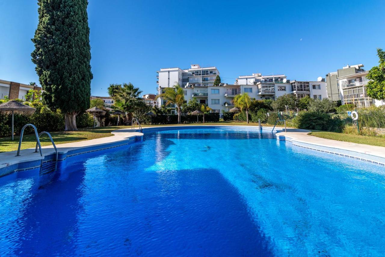 Apartment Seaviews 500M From The Beach Benalmádena Dış mekan fotoğraf